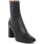 Kengät Angel Alarcon  NERO VOLGA  38