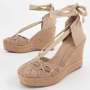 Kangassandaalit Montevita  102797  39