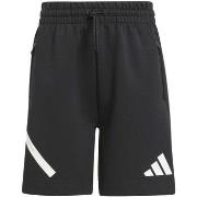 Shortsit & Bermuda-shortsit adidas  J Zne  11 / 12 vuotta