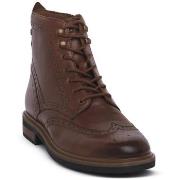 Kengät Clarks  NEWFORD LACE BT  43