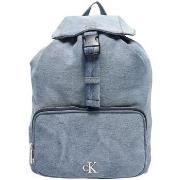 Reppu Calvin Klein Jeans  DENIM LUNA MINI FLAP BACKPACK LV04F3216G  Yk...