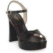 Sandaalit NeroGiardini  NERO GIARDINI 100 NAPPA PANDORA NERO  38