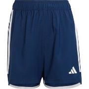 Shortsit & Bermuda-shortsit adidas  S11618  EU S