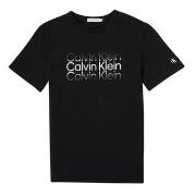 Lyhythihainen t-paita Calvin Klein Jeans  INSTITUTIONAL CUT OFF  LOGO ...