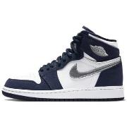 Tennarit Nike  1 Retro High CO Japan Midnight Navy  38