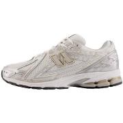 Kengät New Balance  1906R White Rain Cloud Silver Metallic  42 1/2