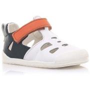 Poikien sandaalit MTNG  Mustang 48905 Sandalia respetuosa FREE Blanco ...