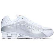 Tennarit Nike  Shox R4  45