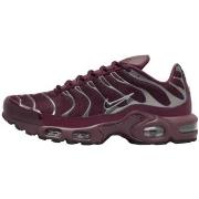 Kengät Nike  Air Max Plus SE Night Maroon Metallic Silver  36
