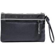 Pikkulaukut EAX  WRISTLET CASE XM002835 AF22662  Yksi Koko