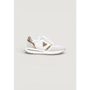 Kengät Guess  FLPEAG ELE12  36