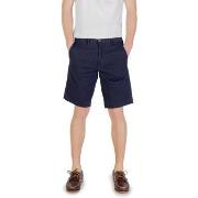 Shortsit & Bermuda-shortsit Borghese  5SBE21 11CO032  IT 44