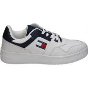 Kengät Tommy Hilfiger  EM0EM01395DW4  41