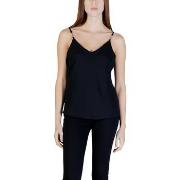 Hihattomat paidat / Hihattomat t-paidat Guess  NEW SL CAROLINE LOGO TA...