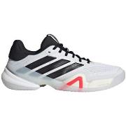 Kengät adidas  JQ7107  42