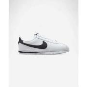 Kengät Nike  Cortez White Black (GS)  36