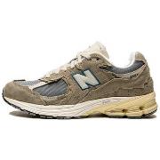 Kengät New Balance  2002R Protection Pack Mirage Grey  40