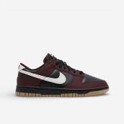 Kengät Nike  Dunk Low Next Nature Burgundy Crush Black (W)  40