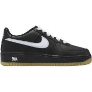 Kengät Nike  Air Force 1 Black White Gum (GS)  36
