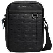 Olkalaukut Tommy Hilfiger  TH MODERN MINI REPORTER AM0AM14019  Yksi Ko...