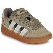 Kengät adidas  GC ALPHA SK8  38