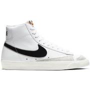 Kengät Nike  W Blazer Mid 77  38
