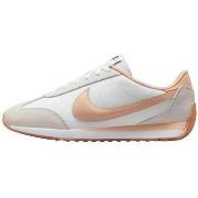 Kengät Nike  Baskets  Pacific W Blanc  38