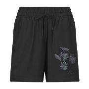 Shortsit & Bermuda-shortsit adidas  -  EU S
