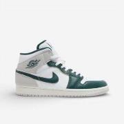 Kengät Nike  Jordan 1 Mid SE Oxidized Green  40