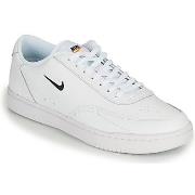 Kengät Nike  COURT VINTAGE  41