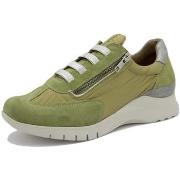 Tennarit Piesanto  240702  36