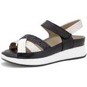 Sandaalit Piesanto  250425  42