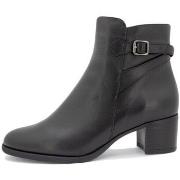 Kengät Piesanto  235446  40