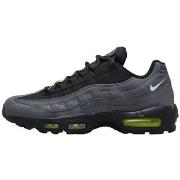 Kengät Nike  Air Max 95 WT  39
