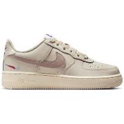 Kengät Nike  Air Force 1 Lv8 (GS) "Beige"  40