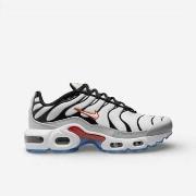 Kengät Nike  Air Max Plus Platinum Black Red (GS)  40