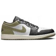 Kengät Nike  Air Jordan 1 Low  46
