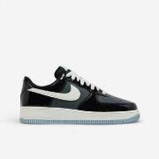 Kengät Nike  Air Force 1 '07 Black Iron Grey Patent  36