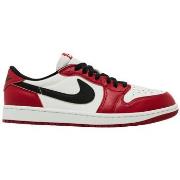 Kengät Nike  Jordan 1 Retro Low OG Chicago (2025)  40