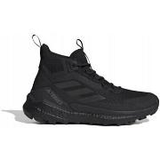 Kengät adidas  IH3524  46 2/3