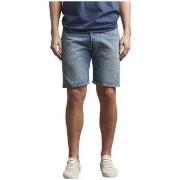 Shortsit & Bermuda-shortsit Levis  36512-0281  US 29