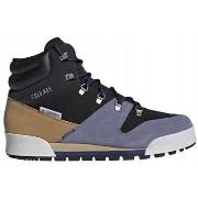 Kengät adidas  Terrex Snowpitch  44