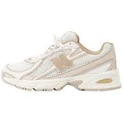 Kengät New Balance  -  42