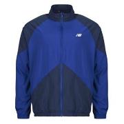 Ulkoilutakki New Balance  SPORT LEGACY JACKET  EU S