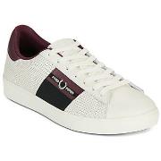 Kengät Fred Perry  Spencer Perf Leather / Branded Tape  41