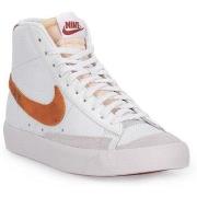 Kengät Nike  100 Blazer Mid 77 Summit  41
