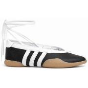 Balleriinat adidas  Taekwondo Mei Jane  38