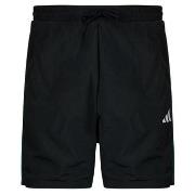 Shortsit & Bermuda-shortsit adidas  -  EU S