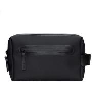 Kosmetiikkalaukku Rains  BLA WASH BAG ZIP  Yksi Koko