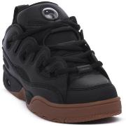 Kengät Osiris  D3 E BLK BLK GUM SPRING 26  42